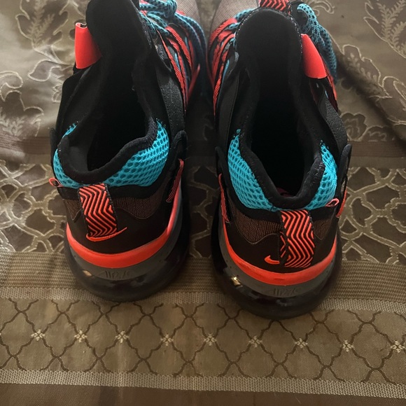 Nike Air Max 270 Bowfin Red, Teal - Picture 3 of 4